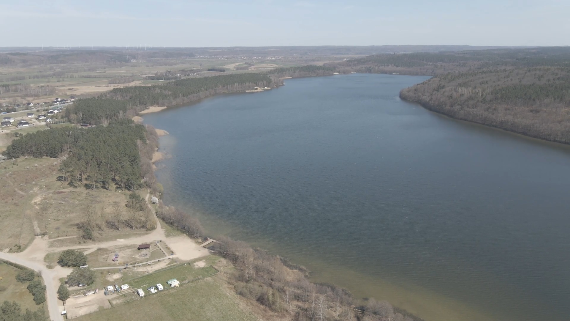 Jezioro Lubowidzkie - zdjęcie z drona.