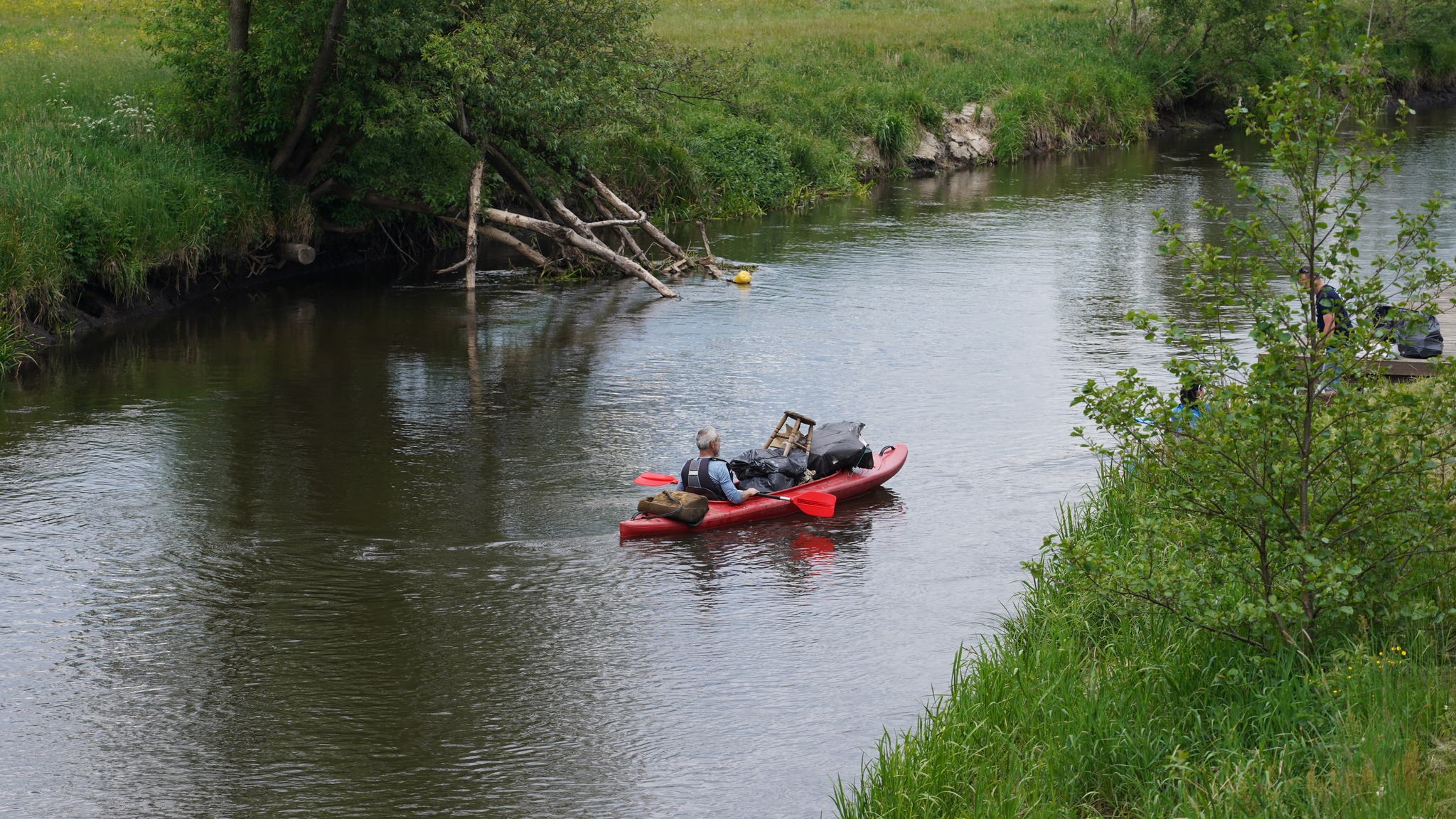Fot. Stowarzyszenie "Obliwice i okolice" - transport śmieci kajakiem