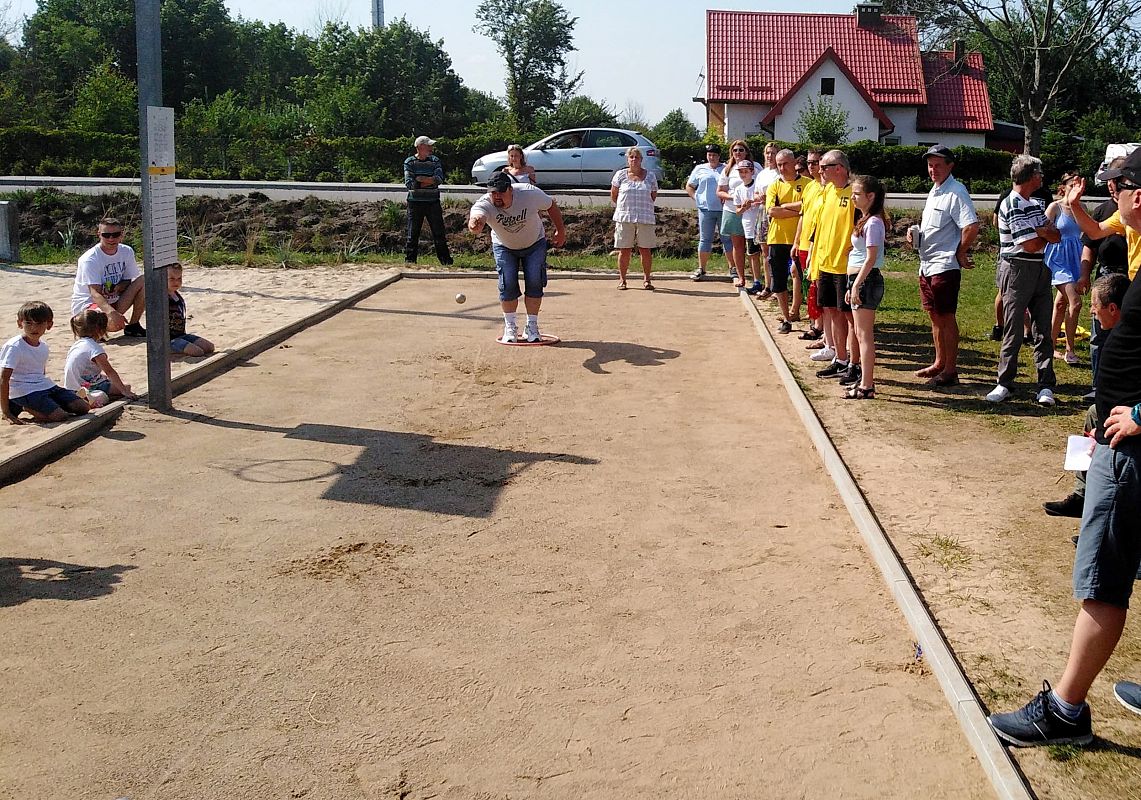 Grafika 1: Piknik w Lędziechowie