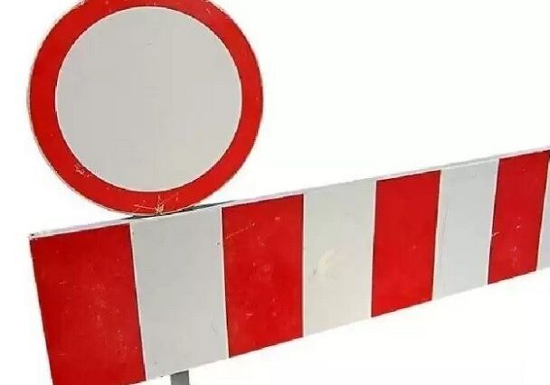 Oznakowanie - droga zamknięta.