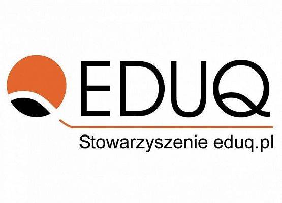 Element dekoracyjny. Logo Stowarzyszenia Eduq. grafika