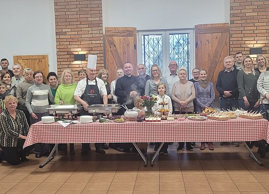 Obiad sąsiedzki w Pogorzelicach.