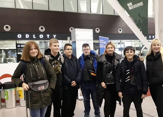 Grafika 2: Uczniowie ze szkoły w Leśnicach z wizytą w Gruzji