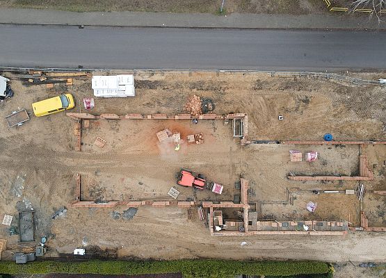 Grafika 3: Trwa budowa świetlicy w Mostach