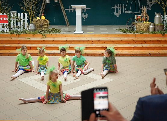 Grafika 47: Wojewódzkie Obchody Dnia Sołtysa 2023 w Nowej Wsi Lęborskiej