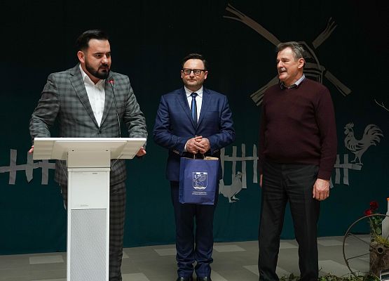 Grafika 51: Wojewódzkie Obchody Dnia Sołtysa 2023 w Nowej Wsi Lęborskiej