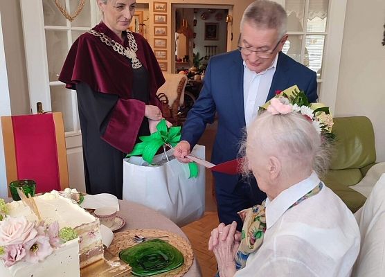 Grafika 6: Piękny Jubileusz Pani Agnieszki