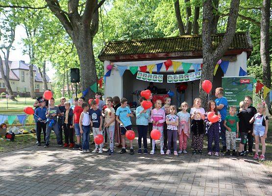 Grafika 7: Relacja z pikniku w Redkowicach