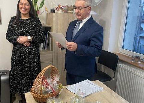 Grafika 1: 21 listopada Dzień Pracownika Socjalnego