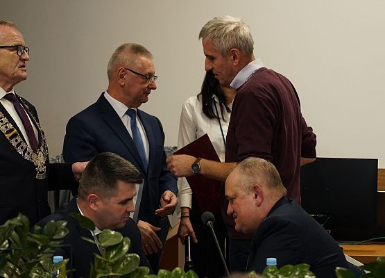 Grafika 4: Ostatnia sesja Rady Gminy VIII kadencji