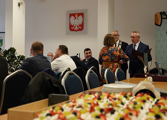 Grafika 5: Ostatnia sesja Rady Gminy VIII kadencji