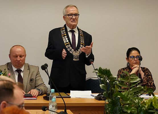 Grafika 10: Ostatnia sesja Rady Gminy VIII kadencji