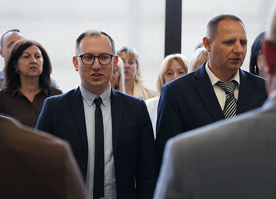 Grafika 4: Uroczysta I Sesja Rady Gminy IX kadencji