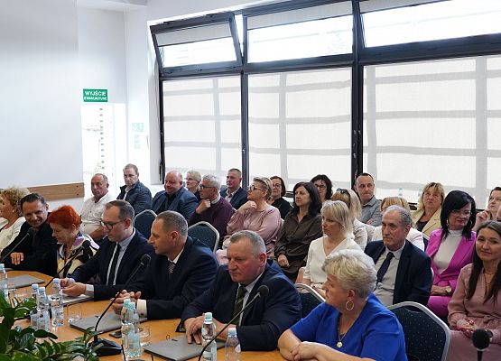 Grafika 28: Uroczysta I Sesja Rady Gminy IX kadencji
