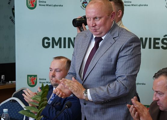 Grafika 38: Uroczysta I Sesja Rady Gminy IX kadencji
