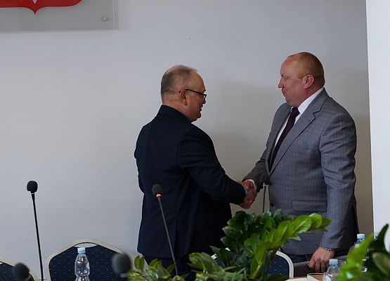 Grafika 39: Uroczysta I Sesja Rady Gminy IX kadencji