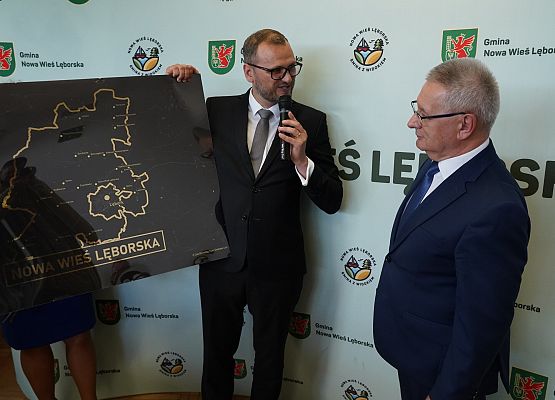 Grafika 56: Uroczysta I Sesja Rady Gminy IX kadencji