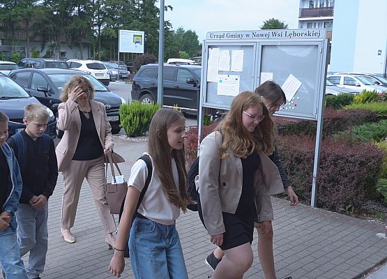 Grafika 1: Dzień Dziecka w Urzędzie Gminy