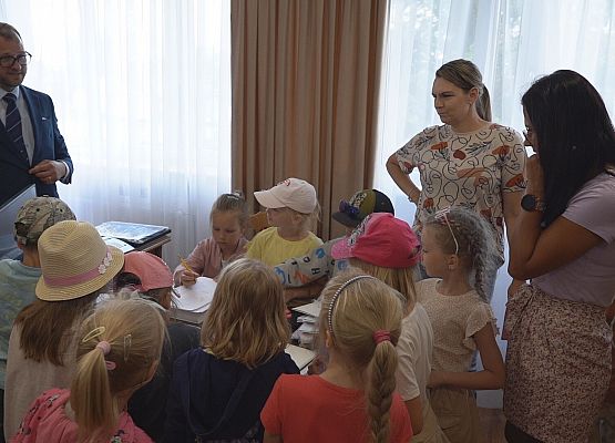Grafika 18: Dzień Dziecka w Urzędzie Gminy