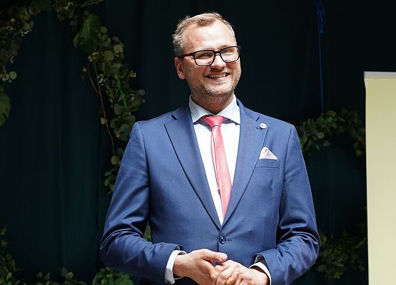Grafika 1: Wręczenie medali Prezydenta RP za 50-letnie pożycie małżeńskie