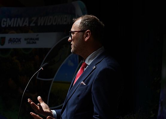 Grafika 12: Wręczenie medali Prezydenta RP za 50-letnie pożycie małżeńskie