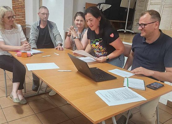 Odczytanie wyników głosowania.