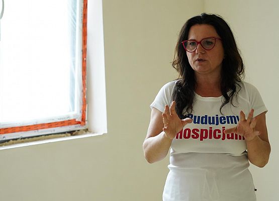 Grafika 16: Radni i Wójt Gminy odwiedzili budowę hospicjum w Pogorzelicach