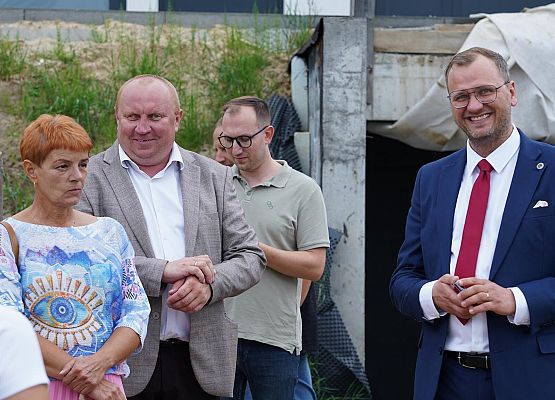 Grafika 31: Radni i Wójt Gminy odwiedzili budowę hospicjum w Pogorzelicach