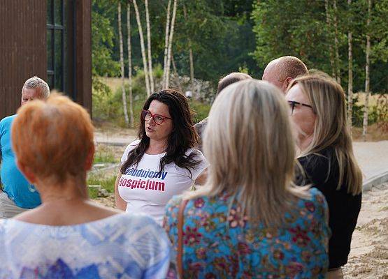 Grafika 36: Radni i Wójt Gminy odwiedzili budowę hospicjum w Pogorzelicach