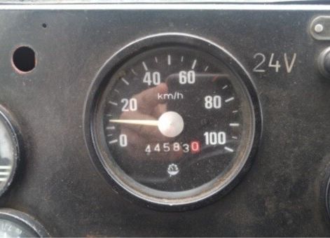 Grafika 6: Ogłoszenie o przetargu na sprzedaż samochodu pożarniczego JELCZ 005M