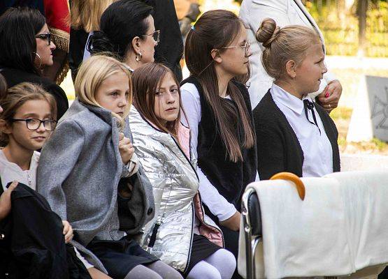 Grafika 59: Uroczystości ku czci pomordowanych więźniów Obozu Koncentracyjnego Stutthof (relacja)