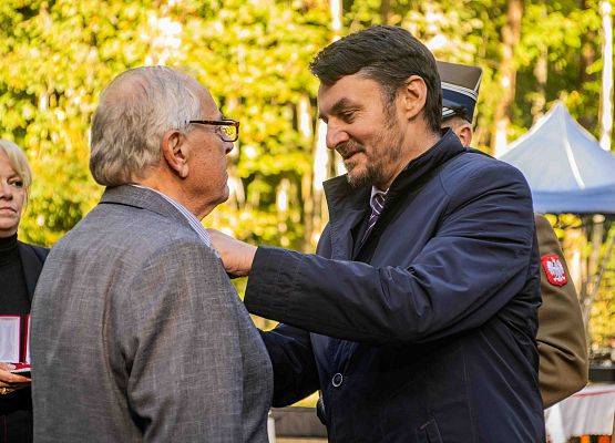 Grafika 66: Uroczystości ku czci pomordowanych więźniów Obozu Koncentracyjnego Stutthof (relacja)