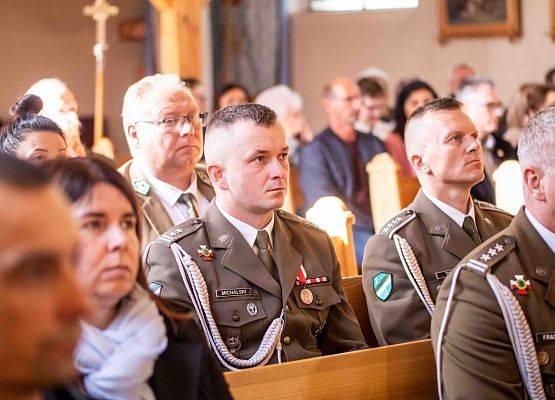 Grafika 18: Uroczystości ku czci pomordowanych więźniów Obozu Koncentracyjnego Stutthof (relacja)