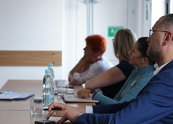 Grafika 6: Edukacja pod lupą - audyt oświatowy placówek oświatowych