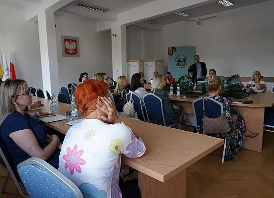 Grafika 8: Edukacja pod lupą - audyt oświatowy placówek oświatowych