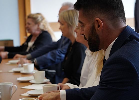 Grafika 26: Dzień Edukacji Narodowej