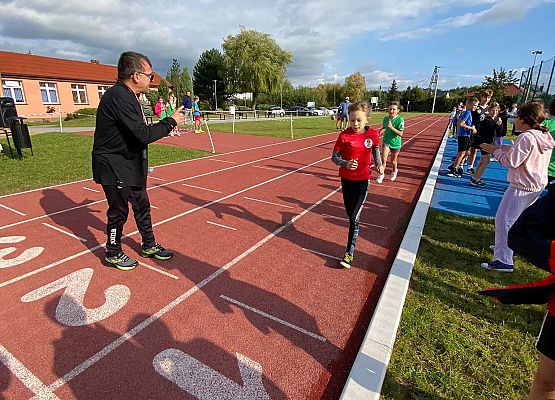 Grafika 3: Jesienny Mityng Lekkoatletyczny