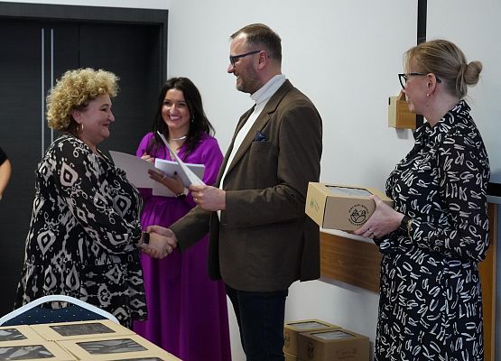 Grafika 12: Dzień Pracownika Socjalnego