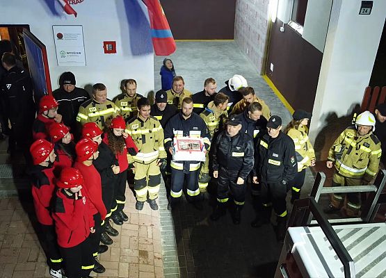 Grafika 7: Nowy wóz strażacki w OSP Redkowice