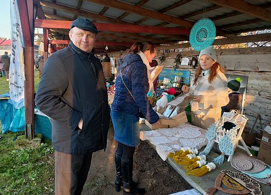 Grafika 5: Jarmark Adwentowy w Wilkowie Nowowiejskim