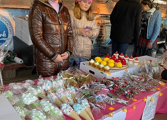 Grafika 13: Jarmark Adwentowy w Wilkowie Nowowiejskim