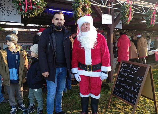 Grafika 15: Jarmark Adwentowy w Wilkowie Nowowiejskim