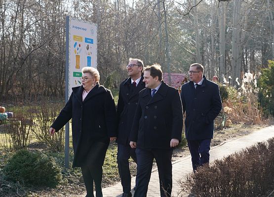 Grafika 5: Kluczowa inwestycja w ZZO „Czysta Błękitna Kraina” – podpisano ważną umowę