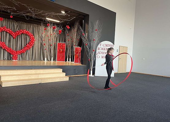 Grafika 1: I Gminny Konkurs Wokalny „Śpiewamy o Miłości” – pełen emocji i wspaniałych występów