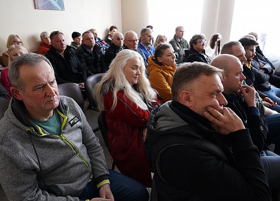 Grafika 9: Spotkanie konsultacyjne w Lubowidzu – mieszkańcy zabrali głos w kluczowych sprawach