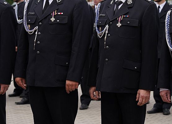 Grafika 9: Powiatowe Święto Strażaków – uroczystość pełna dumy i wdzięczności