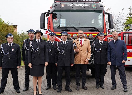 Grafika 46: Powiatowe Święto Strażaków – uroczystość pełna dumy i wdzięczności