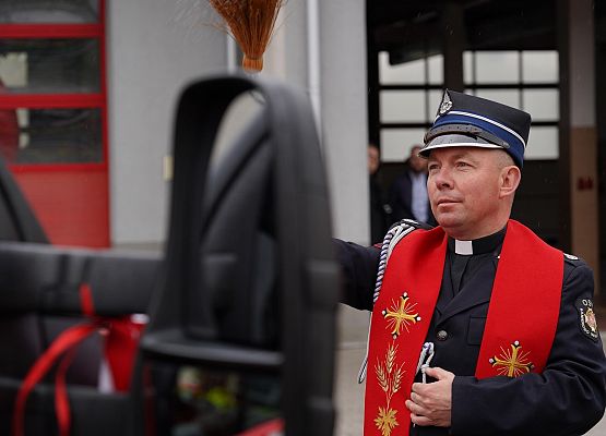 Grafika 31: Powiatowe Święto Strażaków – uroczystość pełna dumy i wdzięczności