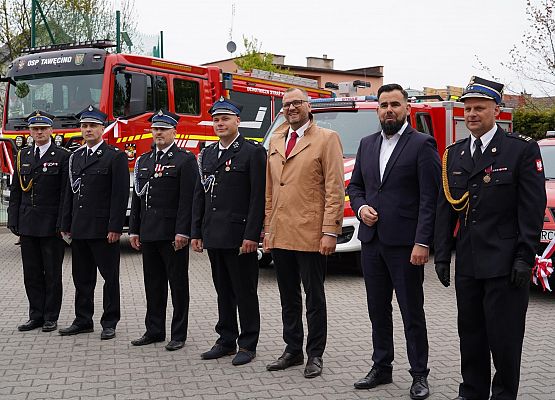 Grafika 26: Powiatowe Święto Strażaków – uroczystość pełna dumy i wdzięczności