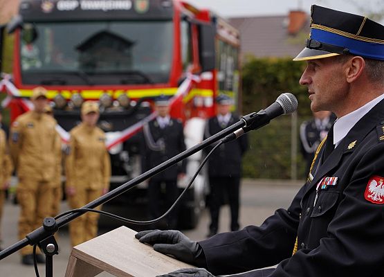 Grafika 43: Powiatowe Święto Strażaków – uroczystość pełna dumy i wdzięczności